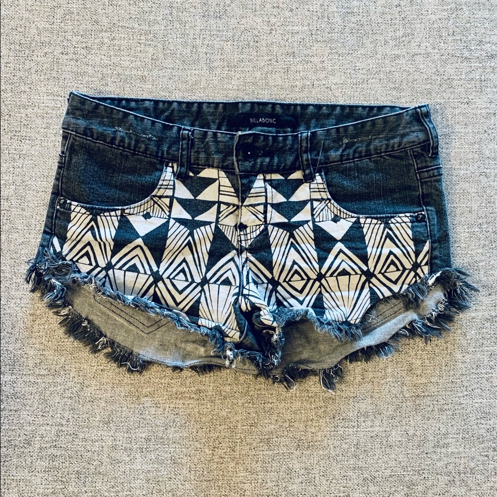 Billabong Shorts